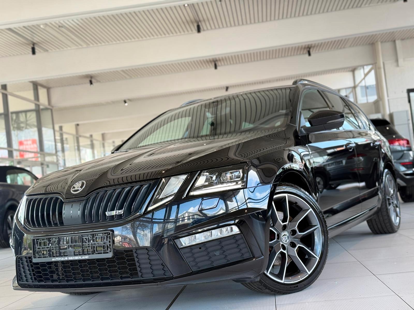 Skoda Octavia Combi RS 4x4/SPORT/ACC/PDC/TEMPOMAT