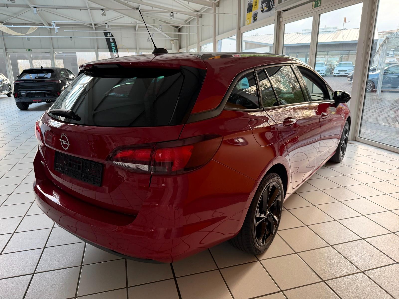 Opel Astra K Sports Tourer Design & Tech LED+Navi+AHK