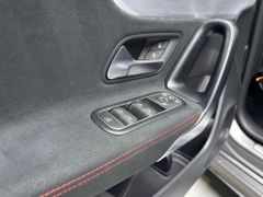 MERCEDES-BENZ CLA 220 SB AMG-Line Night LED Pano Sound Ambient