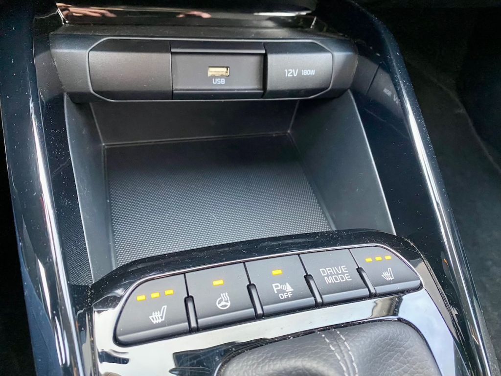 Fahrzeugabbildung Kia Stonic 1.0 DCT7 Vision AAC PDC SHZ ISOFIX ALU