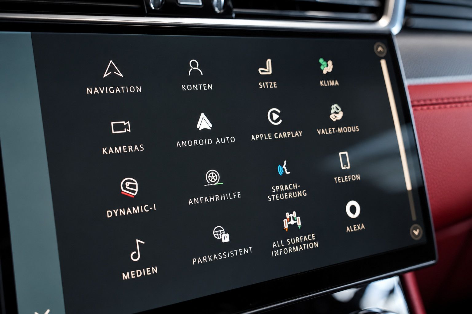 Fahrzeugabbildung Jaguar F-Pace  SVR /PANO/MERIDIAN/HUD/360°KAM/MEMORY
