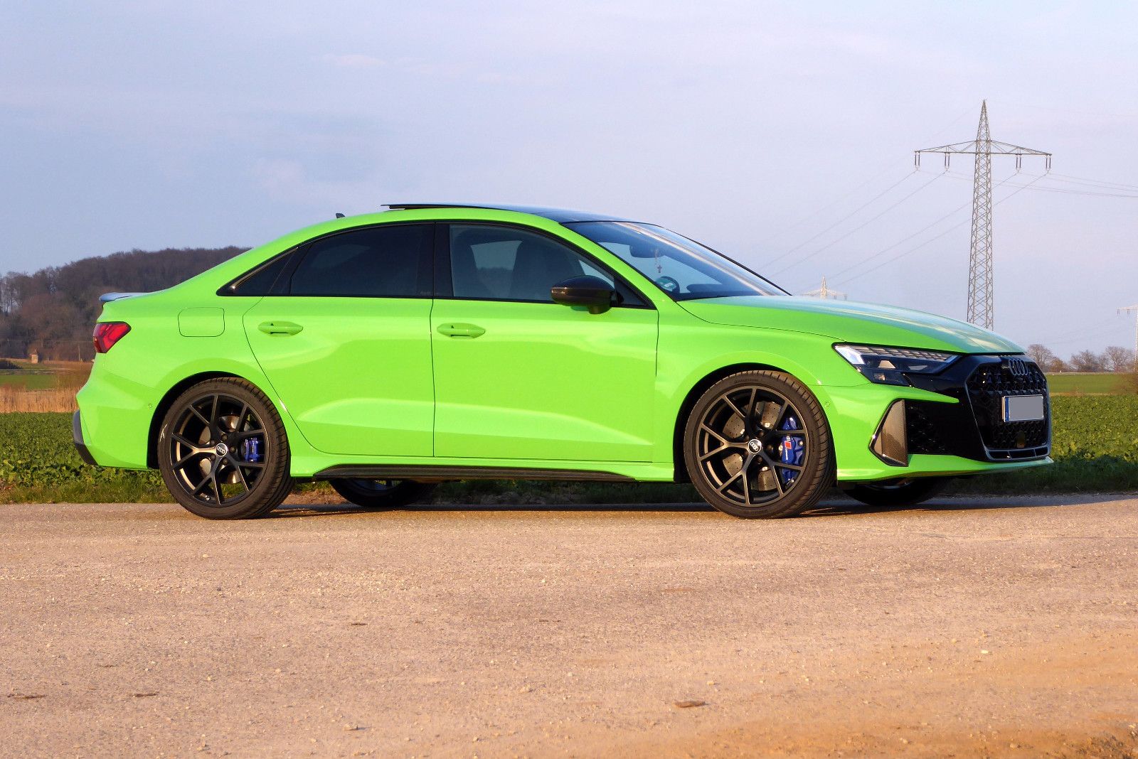 AUDI RS3 Limousine, Vollausstattung, Keramik, Schalen