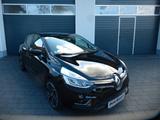 Renault Clio IV Intens Klma Navi PDC RCam SHZ AZV abnehm - Renault Clio: Schwarz