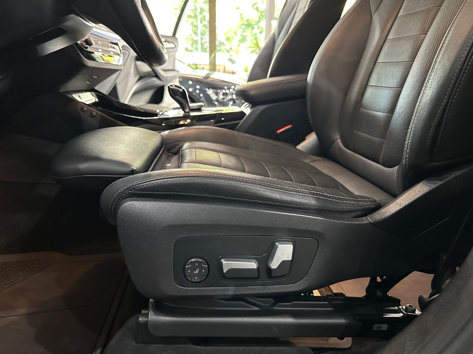 BMW X3 xDrive 20 d / KAMERA /LEDER / Sitzklima / LED foto 14