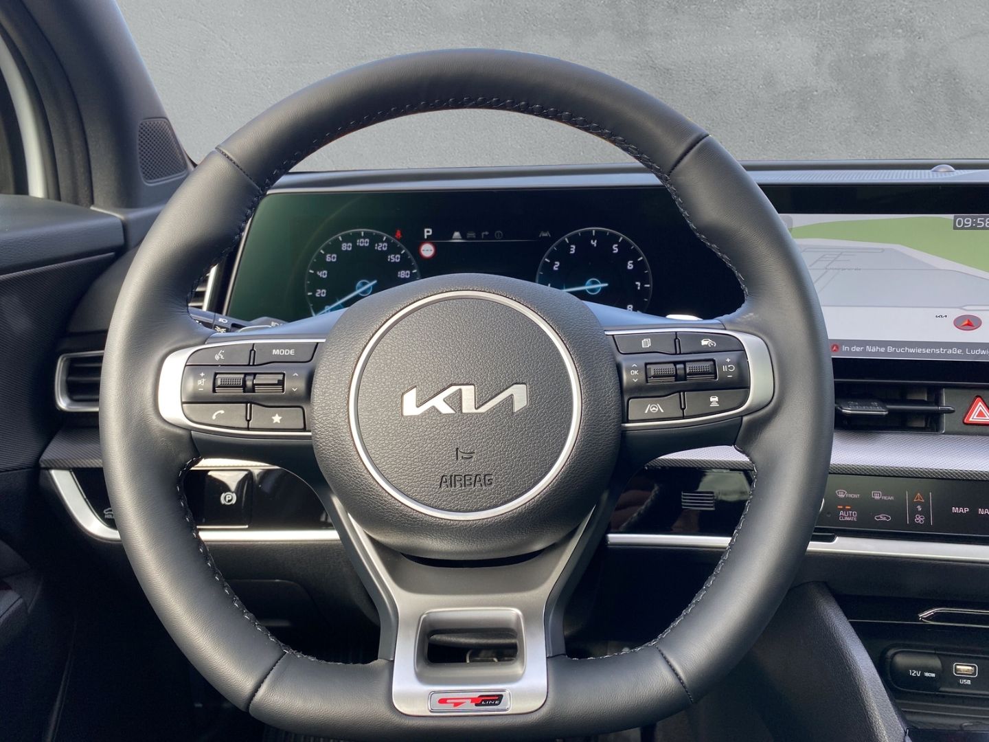 Fahrzeugabbildung Kia Sportage GT-Line 4WD 1.6 T-GDI Mild-Hybrid EU6e