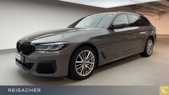 BMW 540dA xDrive Touring M-Sport DAProf PA H-K HUD