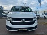 Volkswagen T6.1 Transporter/ 9 Sitzer - Volkswagen T6 Transporter in Magdeburg