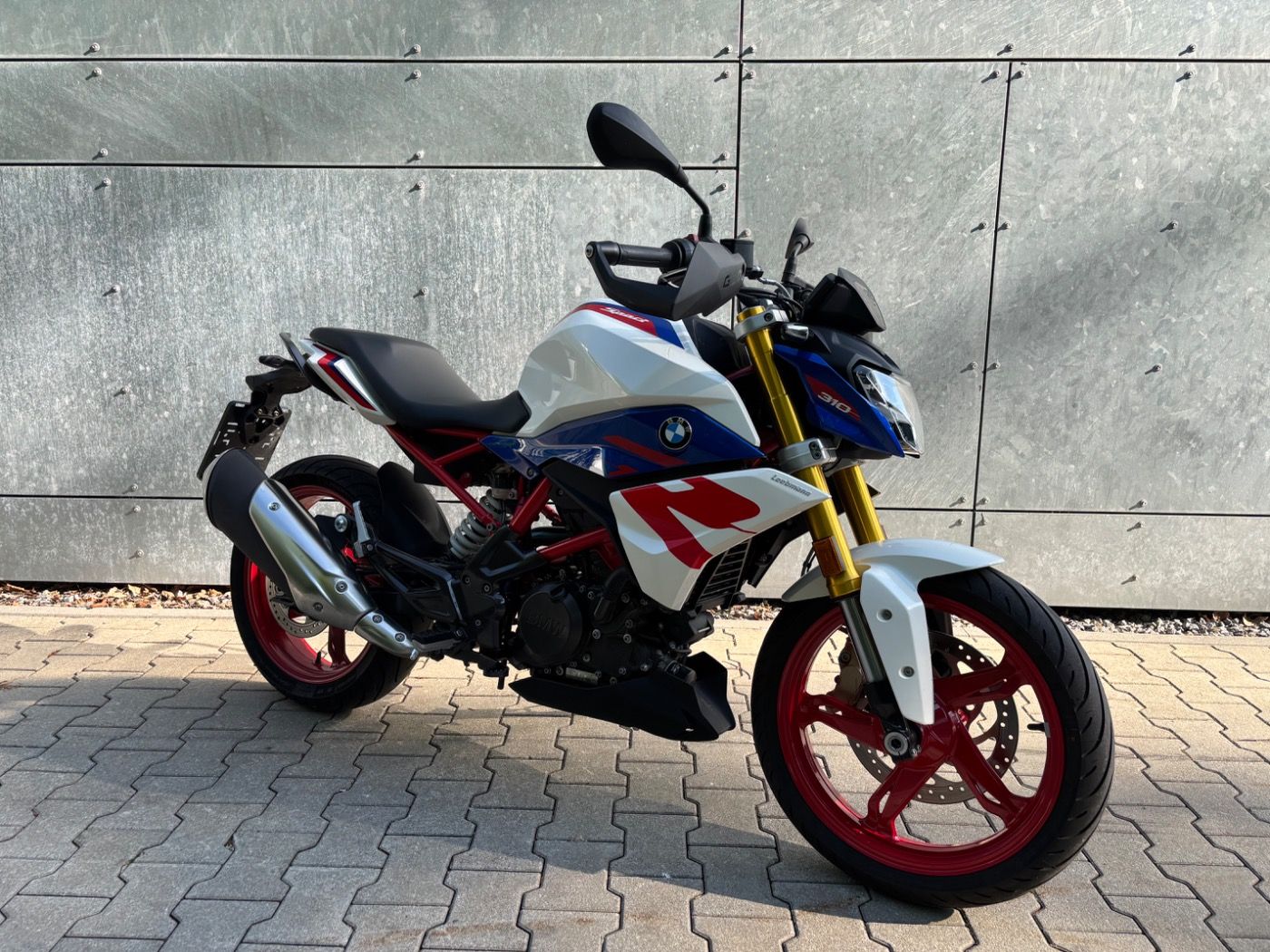 Fahrzeugabbildung BMW G 310 R Style Sport gepflegter Zustand