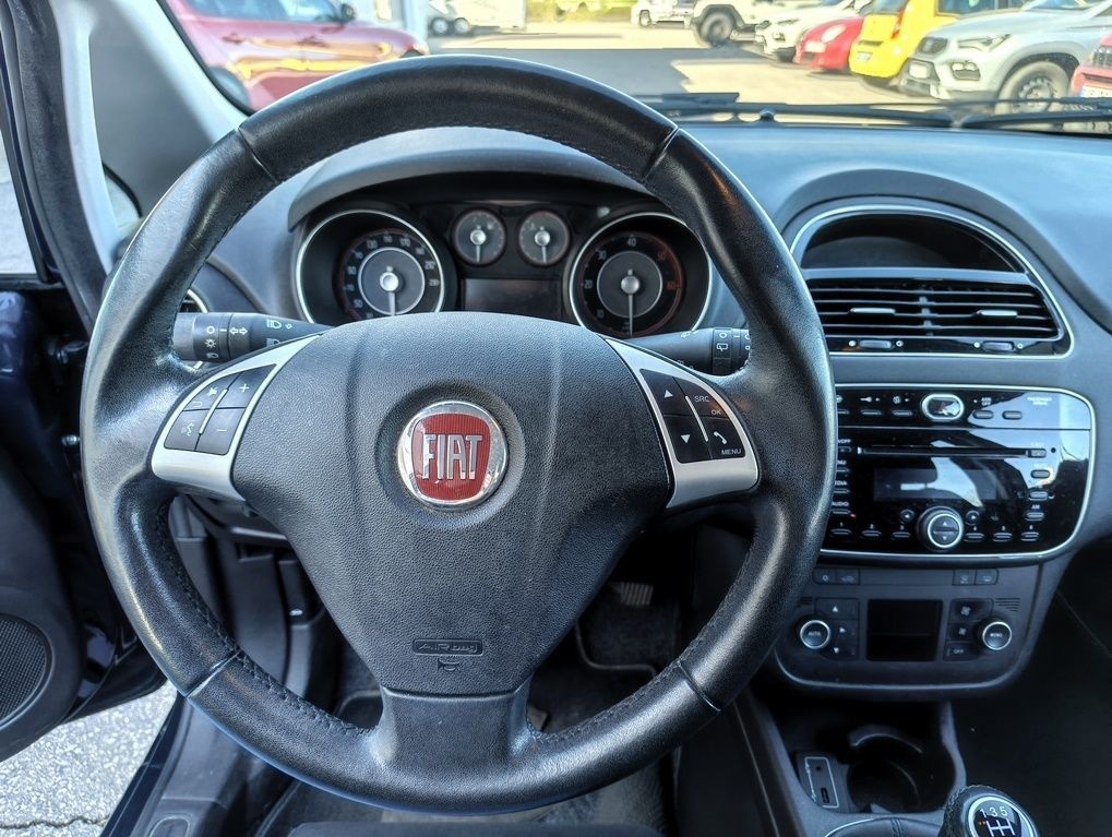 Fahrzeugabbildung Fiat Punto Lounge 1.3 16V Mjet