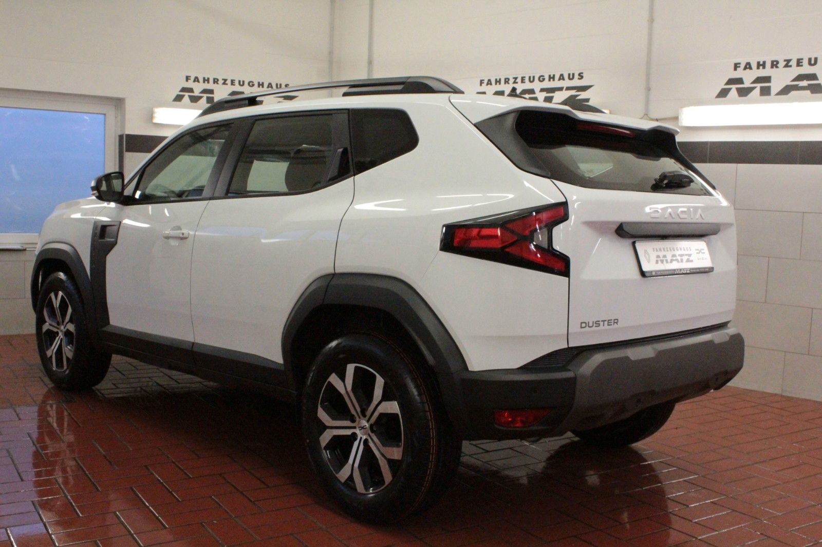 Fahrzeugabbildung Dacia Duster ECO-G 100 Expression*Winterpaket*