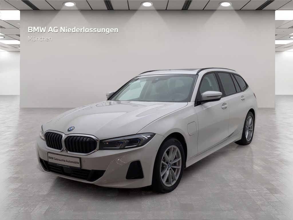 Image of BMW 330