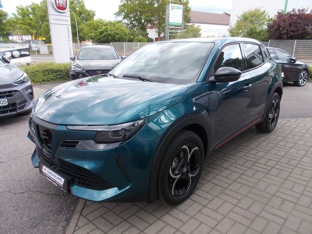 Alfa Romeo Junior Ibrida Speciale 1.2 VGT Mild Hybrid