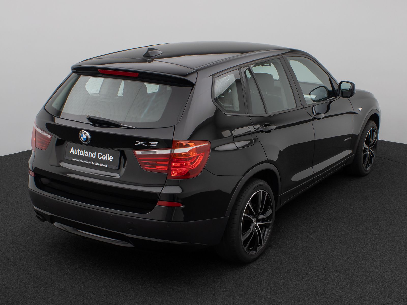 Fahrzeugabbildung BMW X3 xD20d Navi Sitzhzg PDC Tempomat 8Fach