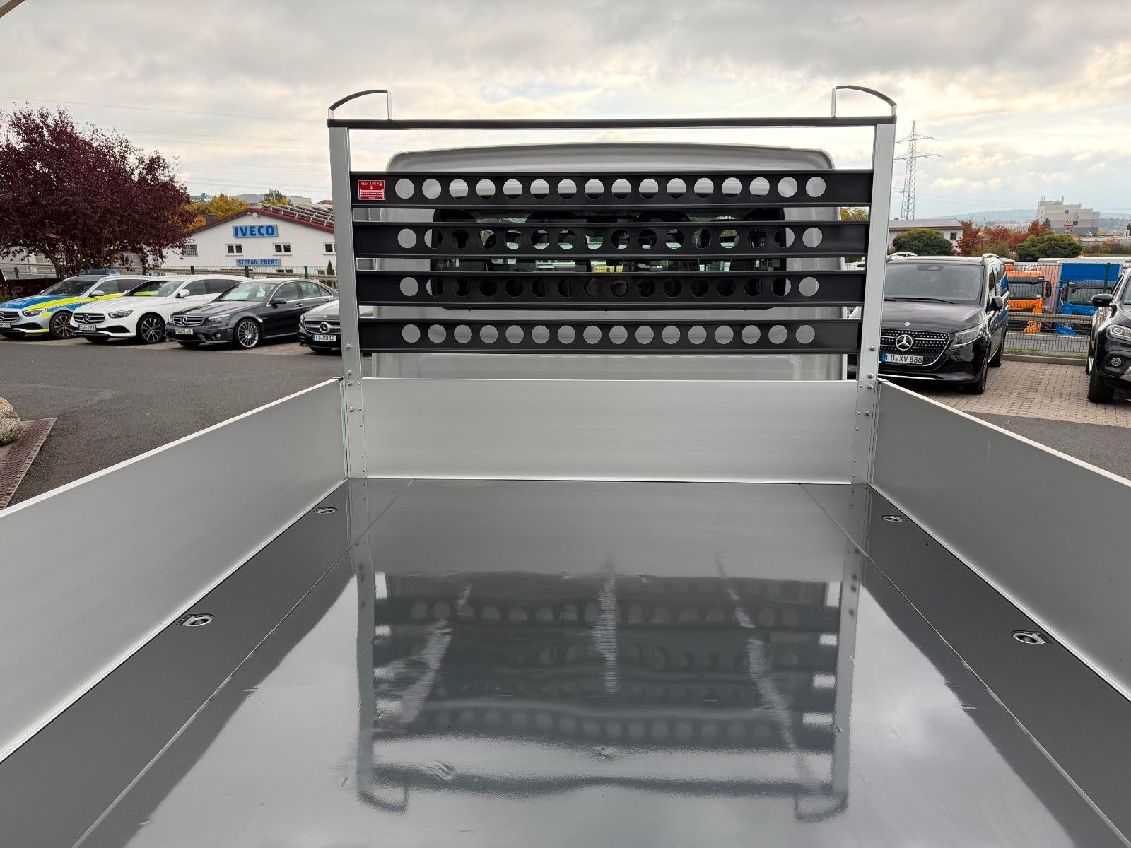 Fahrzeugabbildung Iveco Daily 35S16 A8 *R.3450mm*Automatik*AHK*7-Sitze*