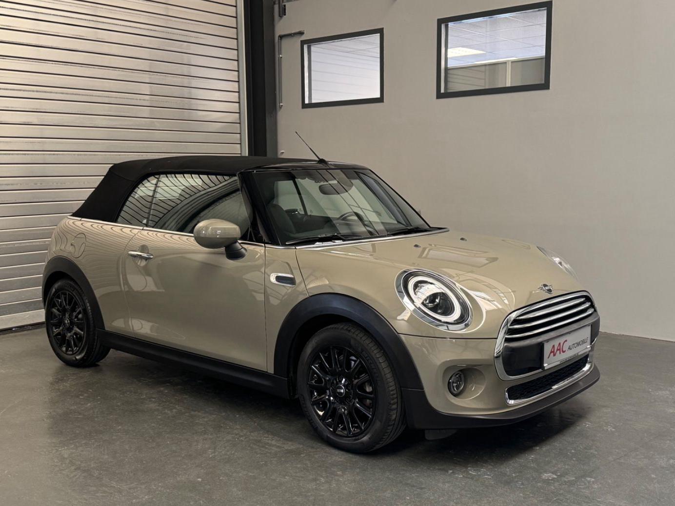 MINI One Cabrio/Navigation/Vollleder/PDC/Tempomat