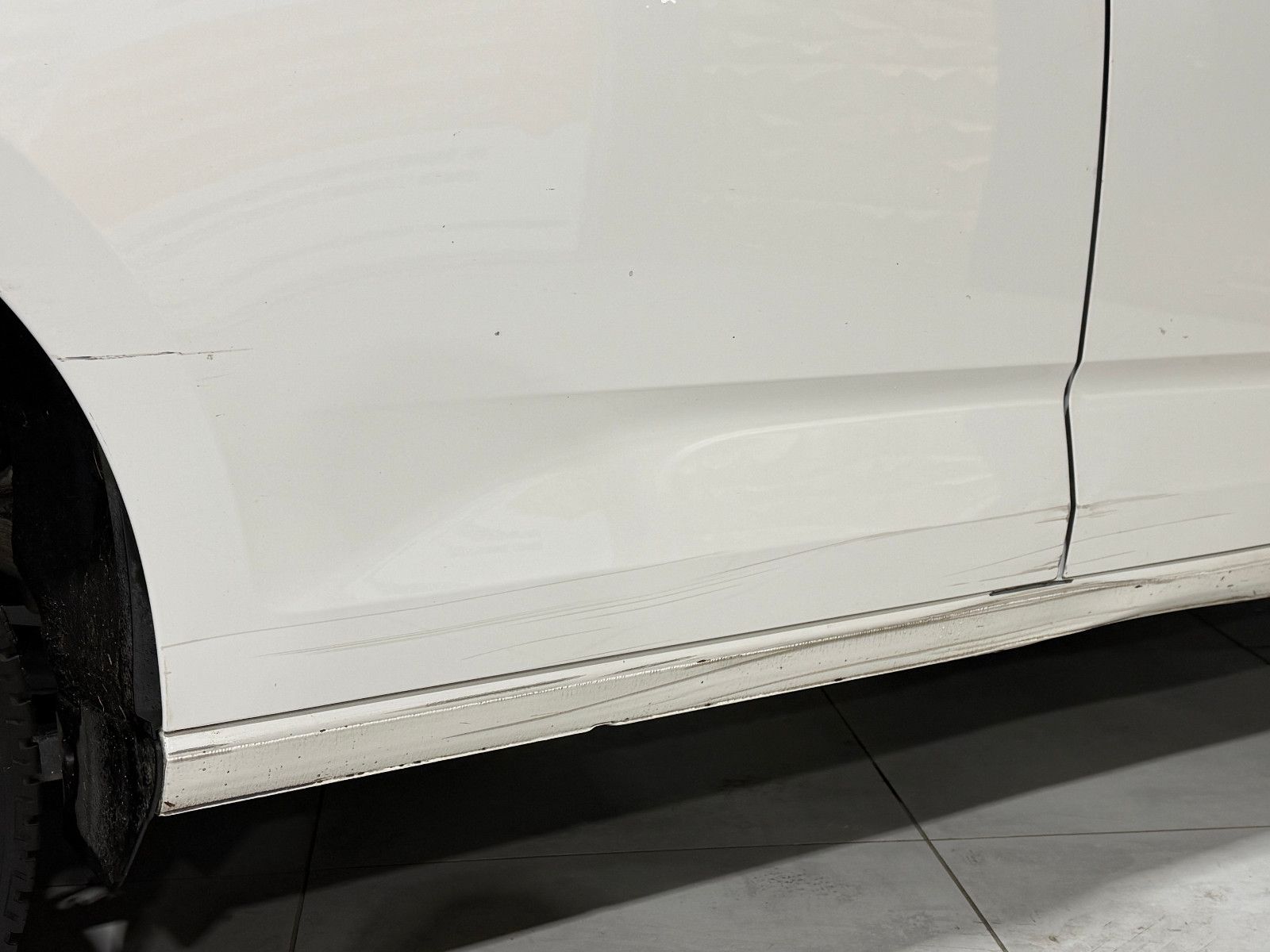 Fahrzeugabbildung Volkswagen Caddy  BLUETOOTH/AUTO-HOLD/ACC/TEMPOMAT/