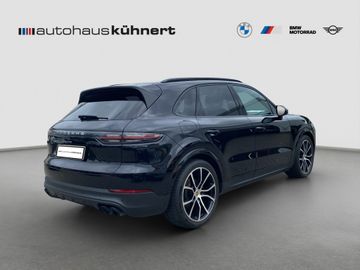 Porsche Cayenne - 6