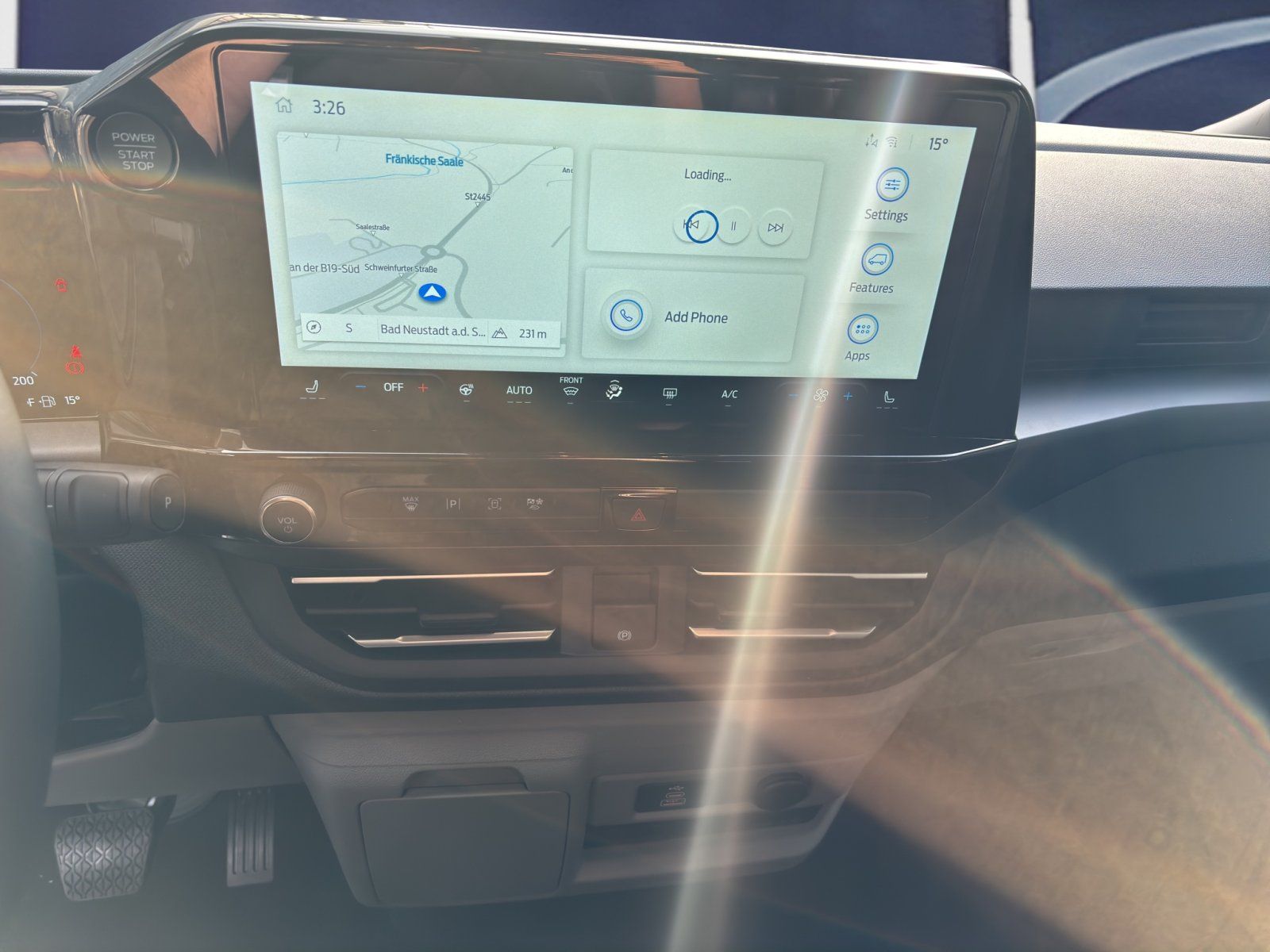 Fahrzeugabbildung Ford Tourneo Custom 320 L2 Tourneo Titanium FWD