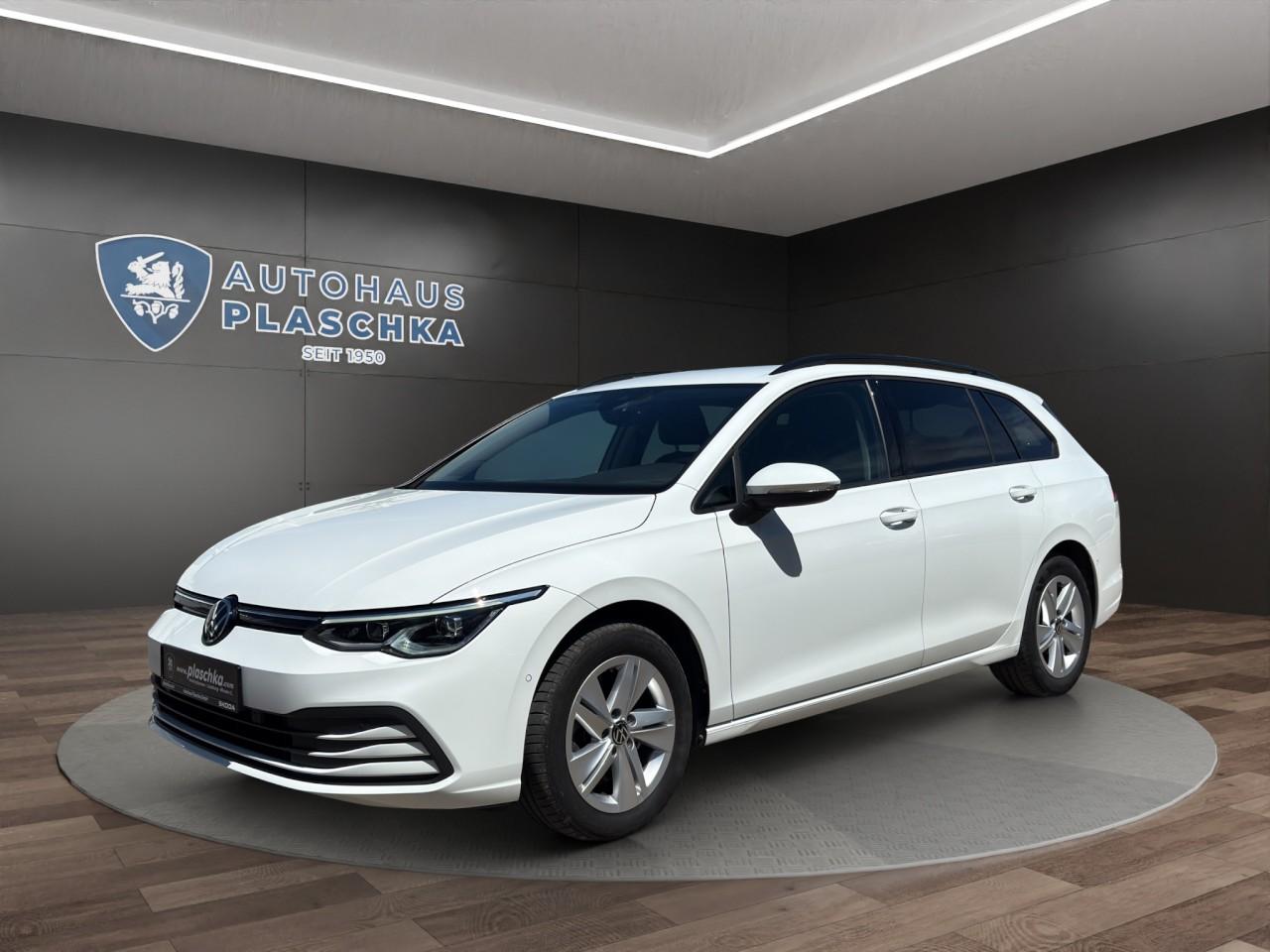 Volkswagen Golf VIII Var. 2.0 TDI DSG Life AHK+NAVI+STANDHZ