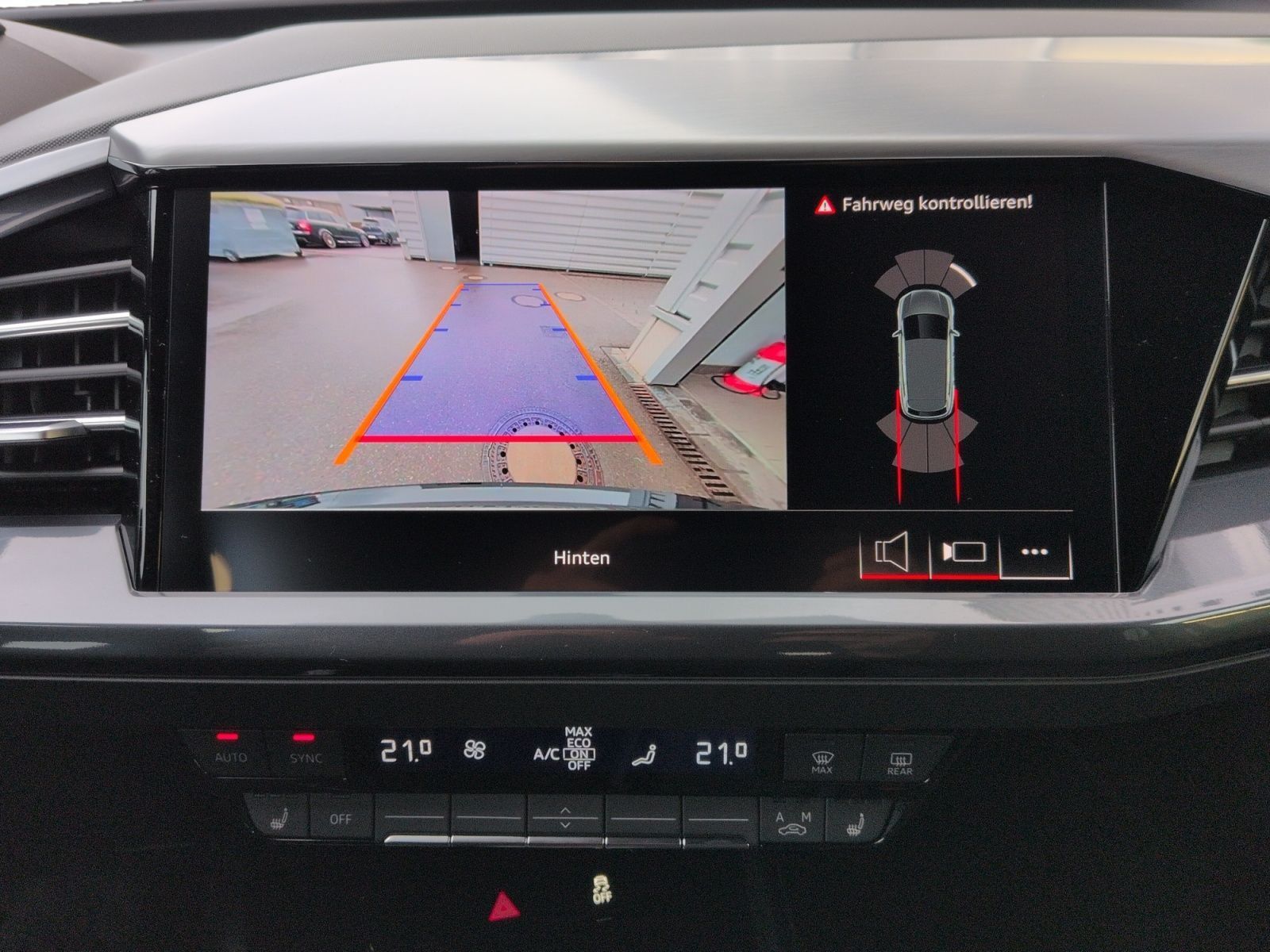 Audi Q4 e-tron - Bild 16