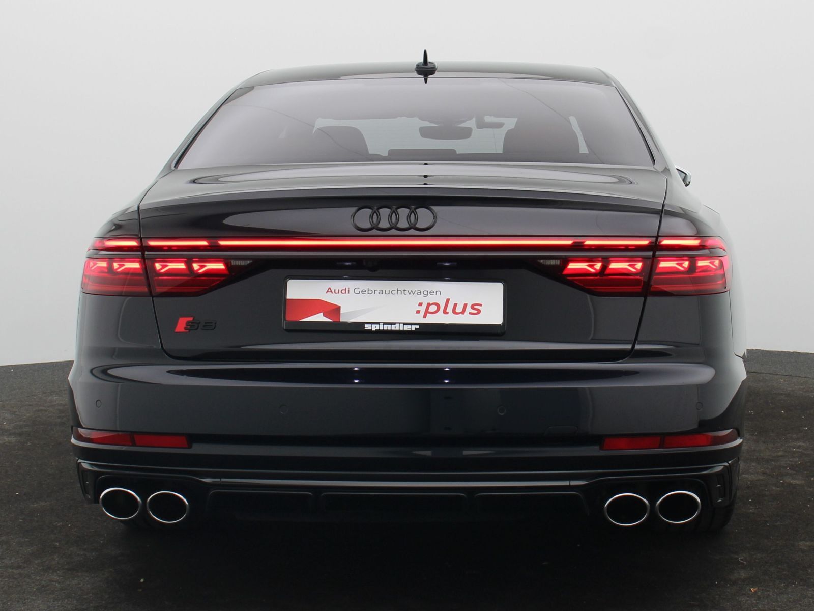 Audi S8 - Bild 6