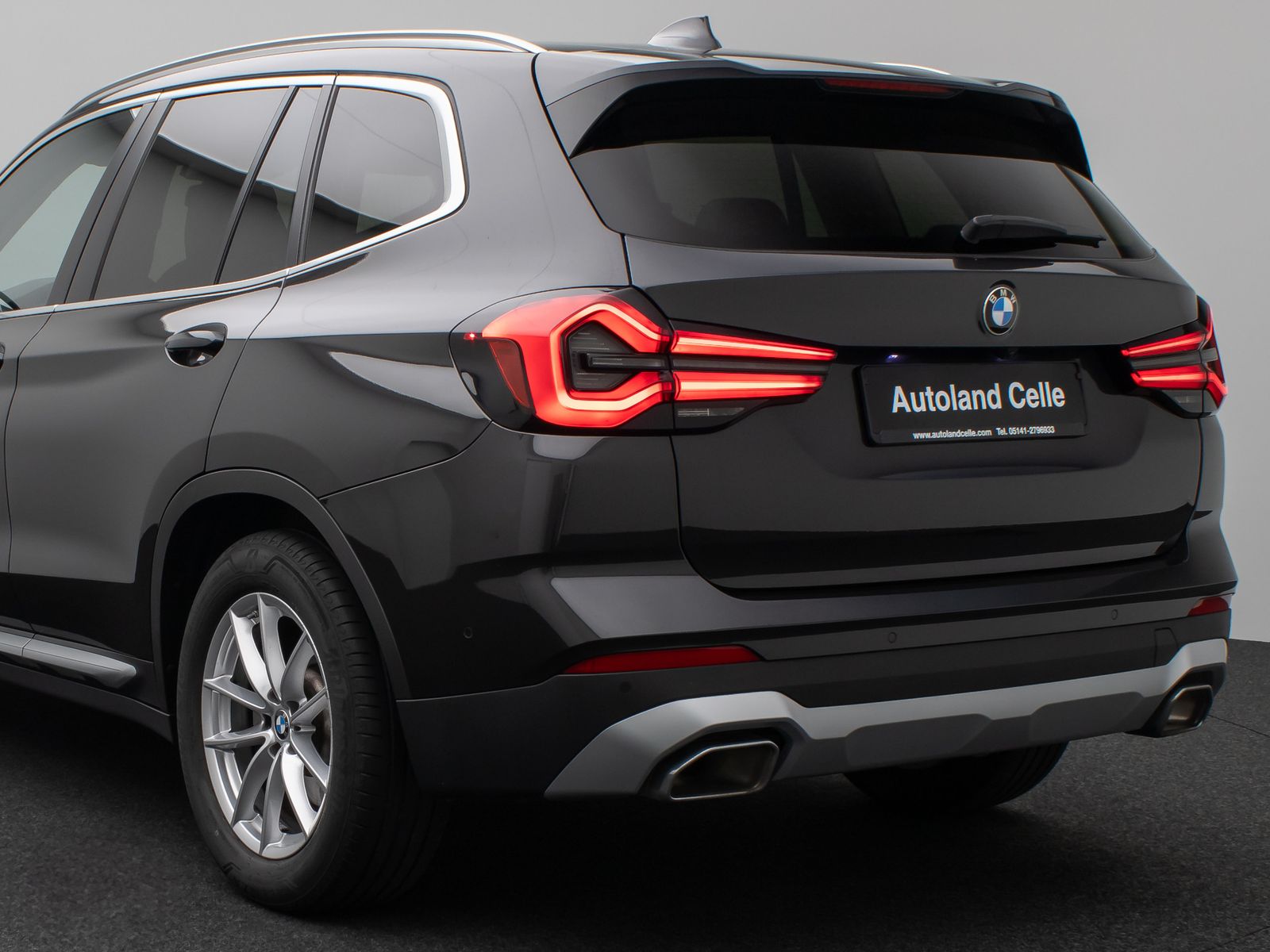 Fahrzeugabbildung BMW X3 xD30i Panorama 360°HUD DAB HiFi Komfort Sport