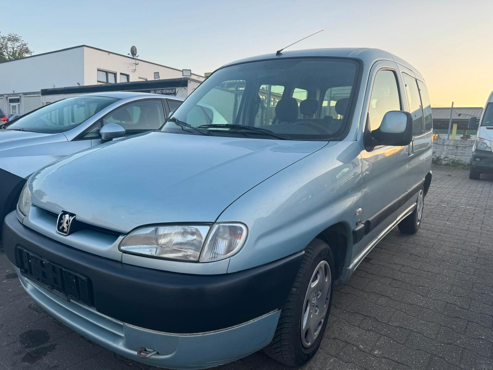 Peugeot Partner / Neu TÜV
