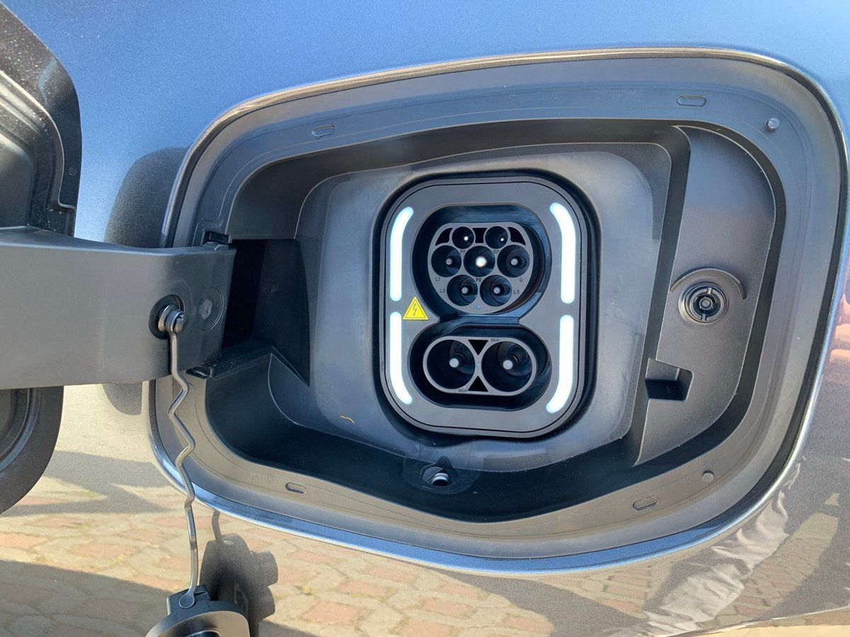 MG Cyberster - Bild 28