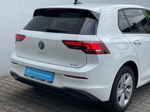 Golf VIII 1.5 eTSI DSG Life Kamera/ACC/App-Con.