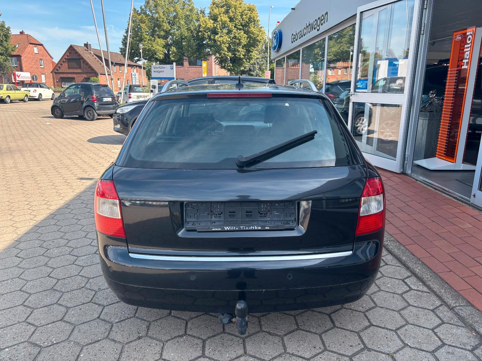Audi A4 2005 — photo 7