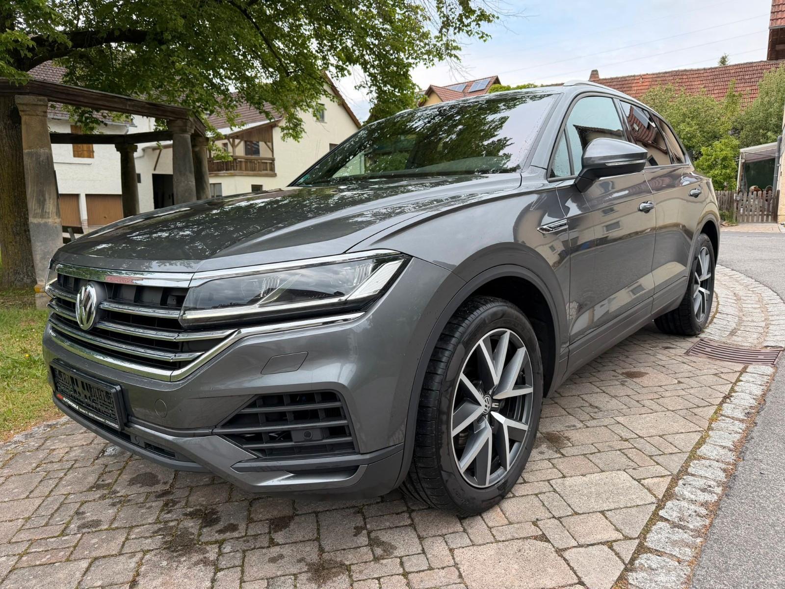 Volkswagen Touareg Basis 4Motion