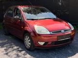 Ford Fiesta Ghia 1.4*TÜV 04/2028*Wenig Km*Klima*Alu* - gebrauchte Ford Fiesta aus dem Jahr 2002
