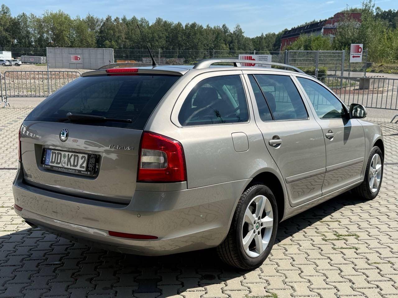 Skoda Octavia 2012 — photo 5