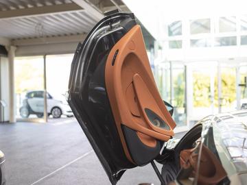 2016 Mclaren 570S 缩略图 22