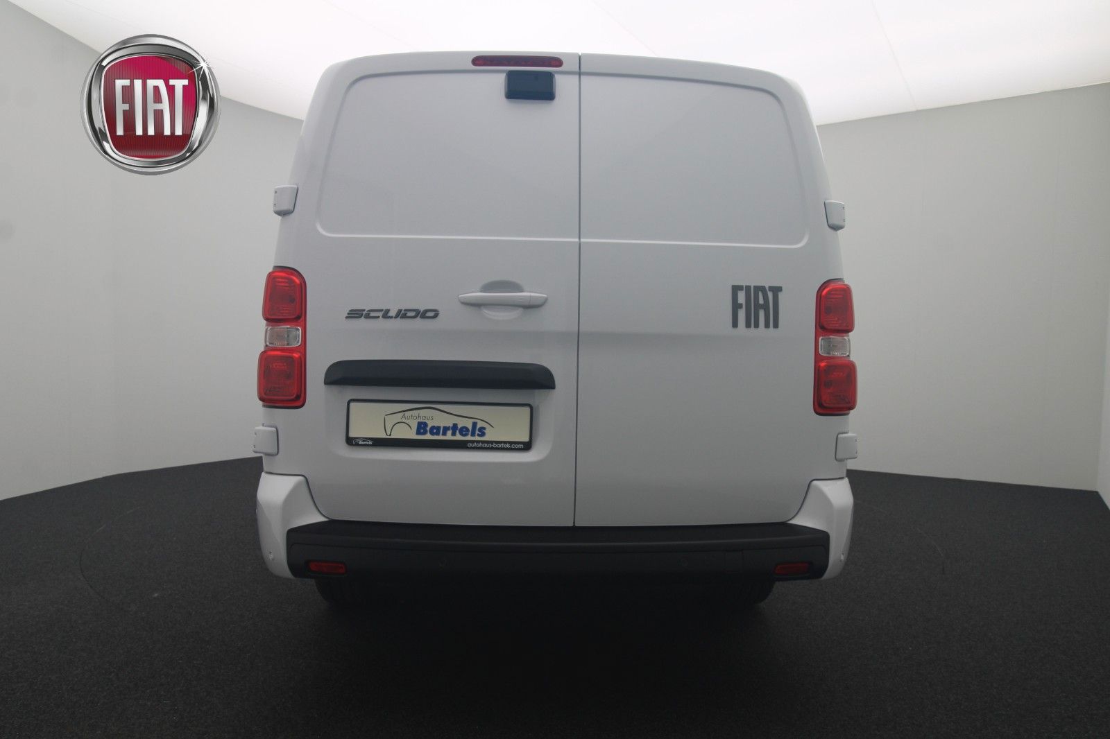Fahrzeugabbildung Fiat Scudo Multicab   L3 2.0 145 MT6 LUXURY LEDER