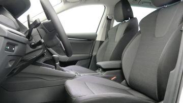 Skoda Octavia Combi 1.5 TSI Selection AHK PDC DAB LED