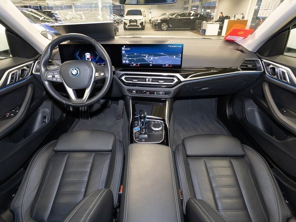 BMW i4 - Bild 12