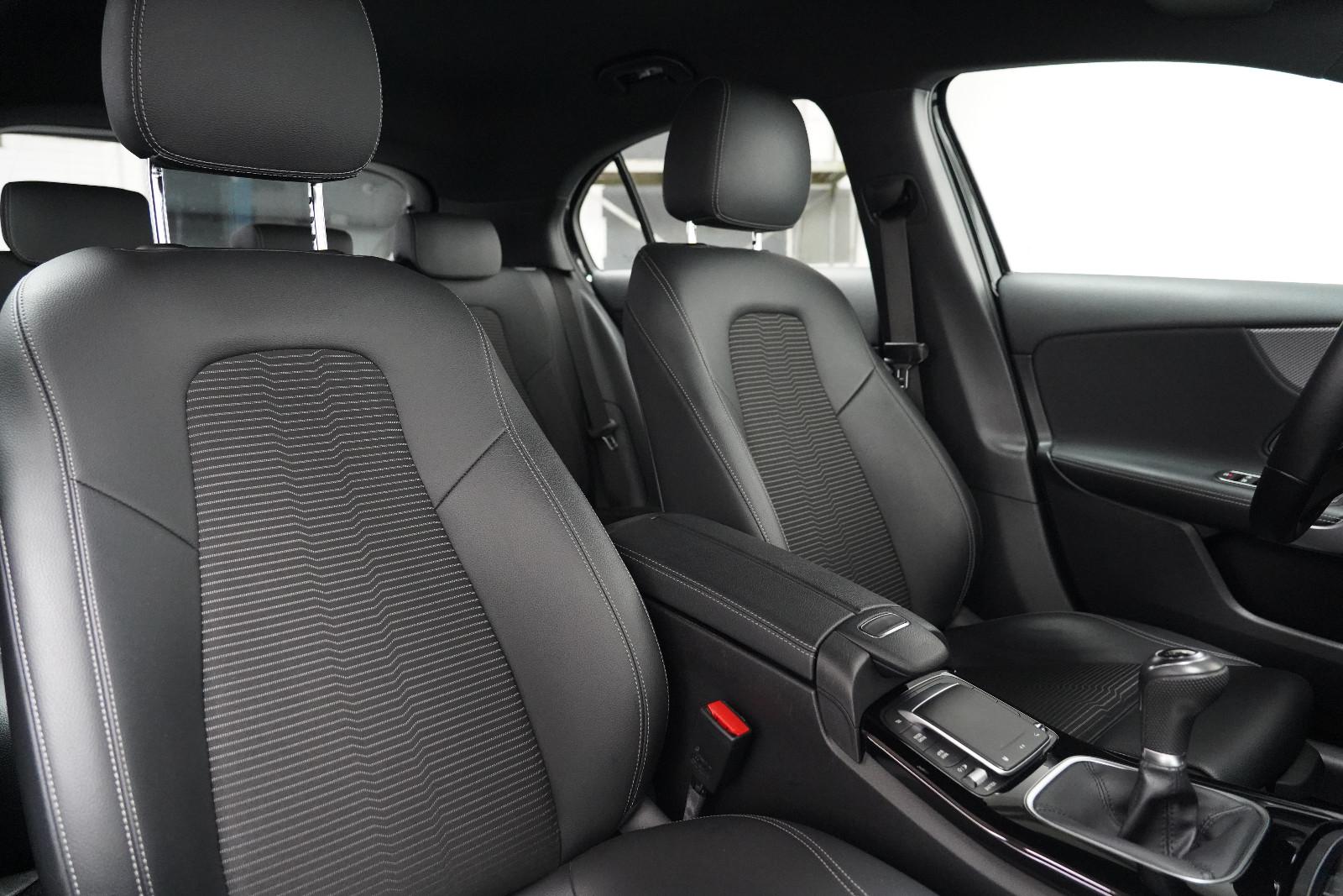 Mercedes-Benz A-Class Progressive Widescreen Kamera MBUX DAB, миниатюра 23