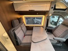 Pössl Summit 640 Prime | Autom. AHK, RFK, Solar