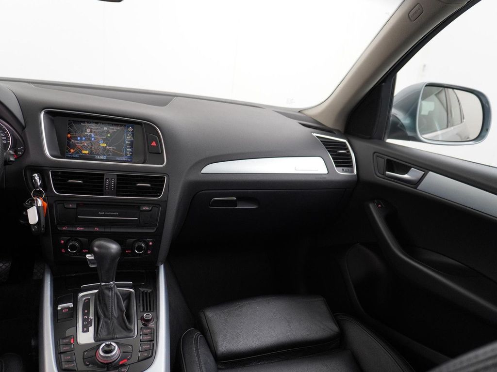 Audi Q5 2.0 TFSI quattro Pro Line panorama dach AHK L