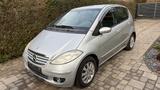 Mercedes-Benz A 170 ELEGANCE Elegance Automatik 5 Türer Sitzhe - Mercedes-Benz A 170: Elegance