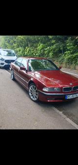 BMW e38 750i  V12  Neulackiert - BMW 750: E38