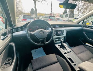 Volkswagen Passat Variant - 9