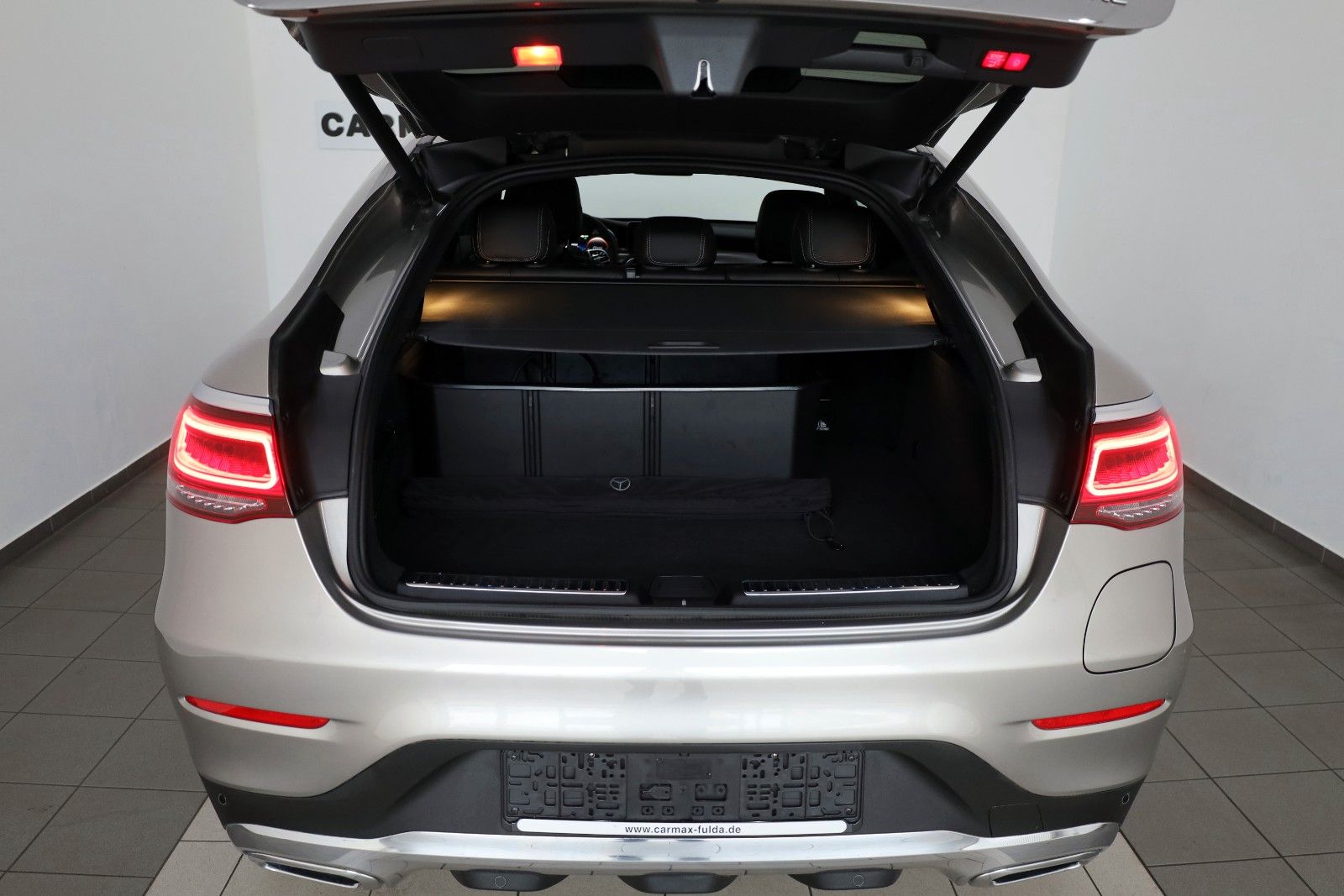 Fahrzeugabbildung Mercedes-Benz GLC 300 de 4M Coupe,Leder,Navi,360Kamera,ACC,SD