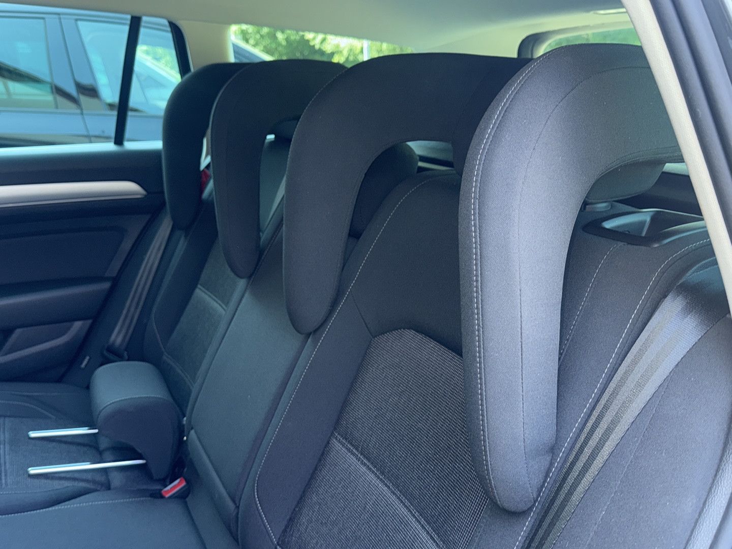 Fahrzeugabbildung Volkswagen Passat Variant  2.0 TDI / unfallfrei