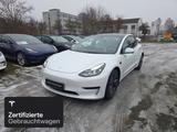 Tesla Model 3 Rear-Wheel Drive - Tesla Model 3 in Berlin