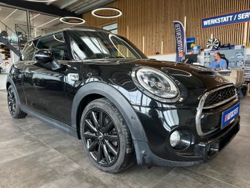 MYAUTOCENTER – Gebraucht- und Jahreswagen mit Werkstattservice in Pfaffenhofen MINI COOPER_SD *PANO*TEMPO*PDC*2-ZONEN*SPORT*