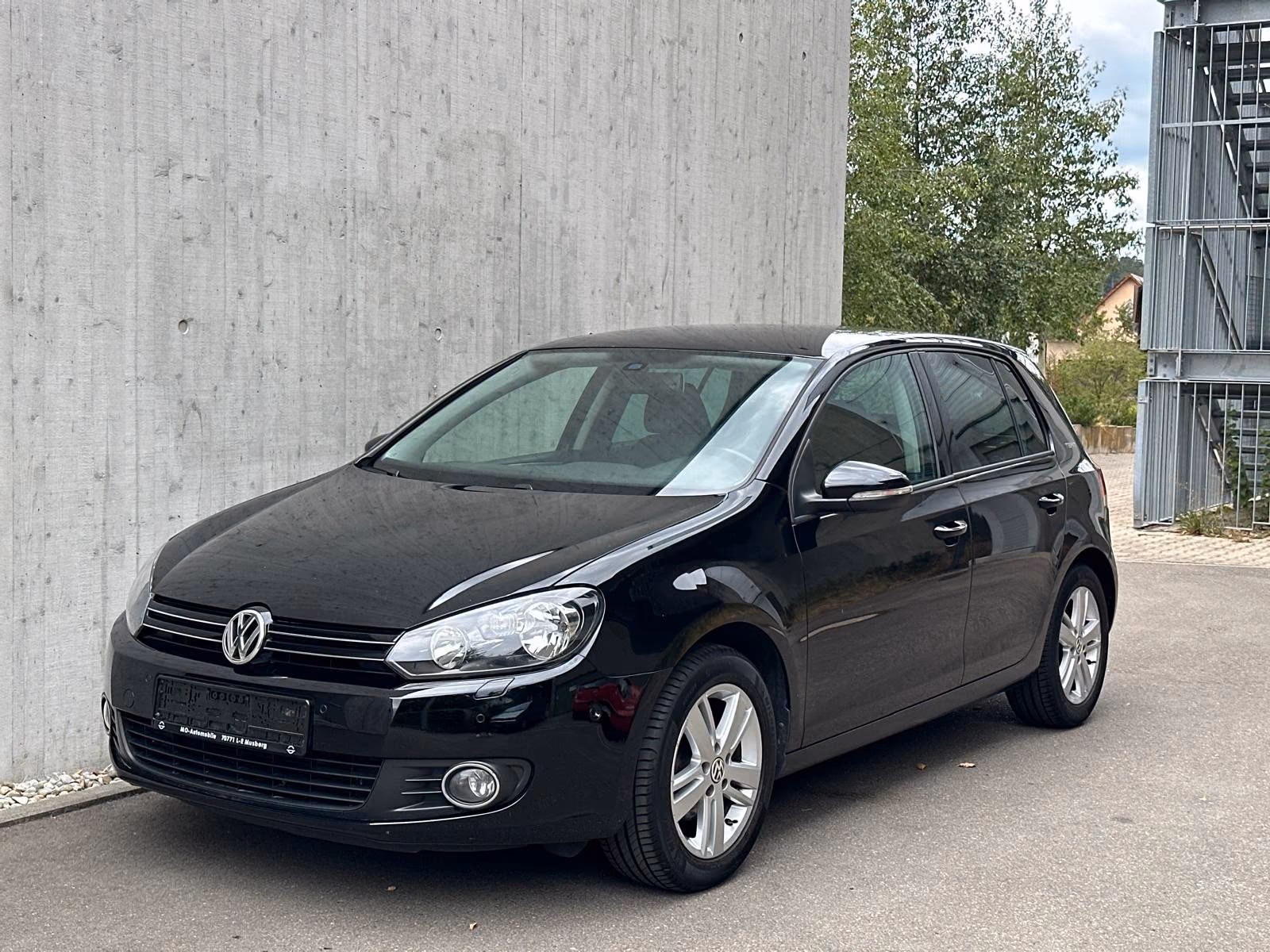 Volkswagen Golf 6 Team *TÜV SERVICE NEU*SHZ*PDC*