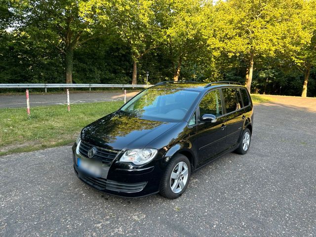 Volkswagen VW Turan 1T1