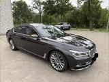 BMW 730d  2.Hand - Harman Kardon -Soft-Close Head Up - BMW 730 aus 2017